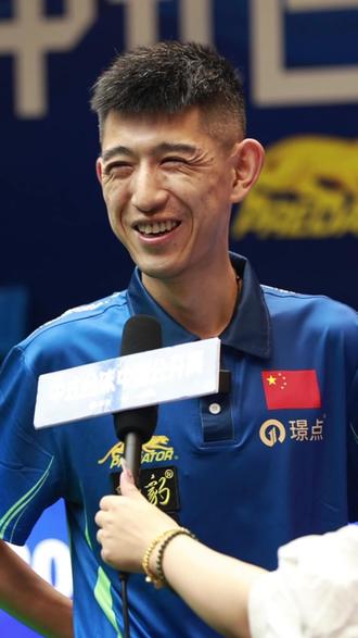 锁进面具里